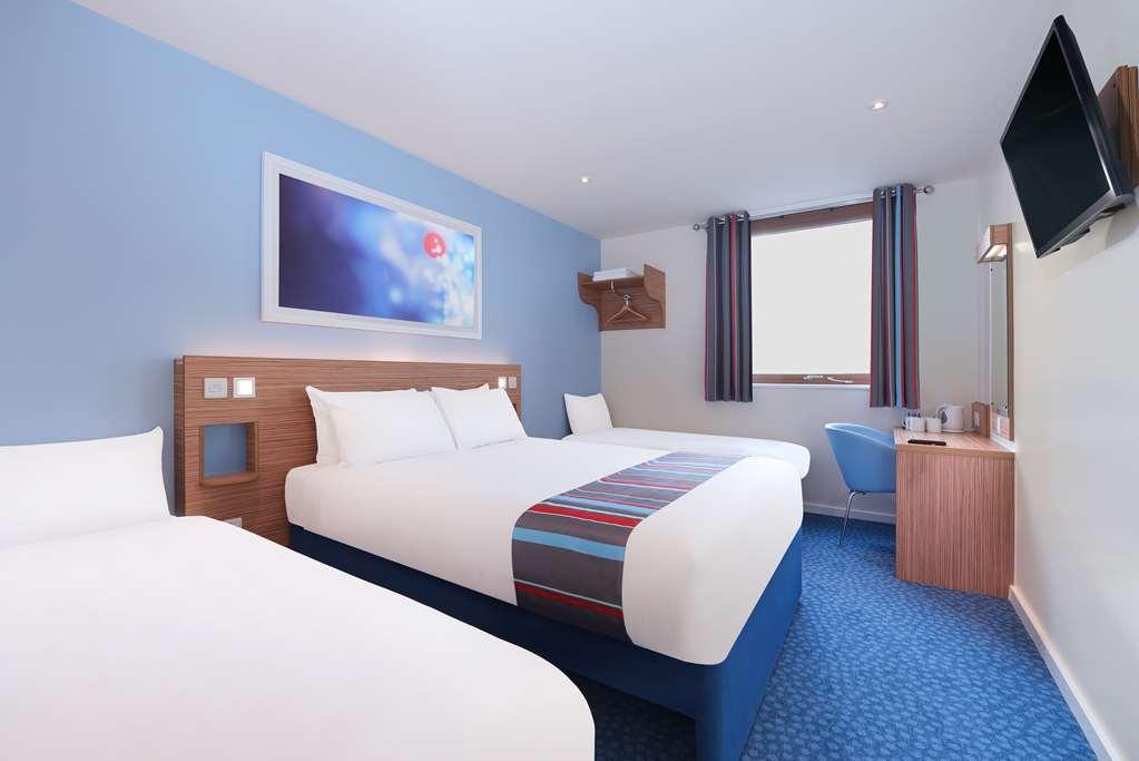 Travelodge Northwich Lostock Gralam 部屋 写真