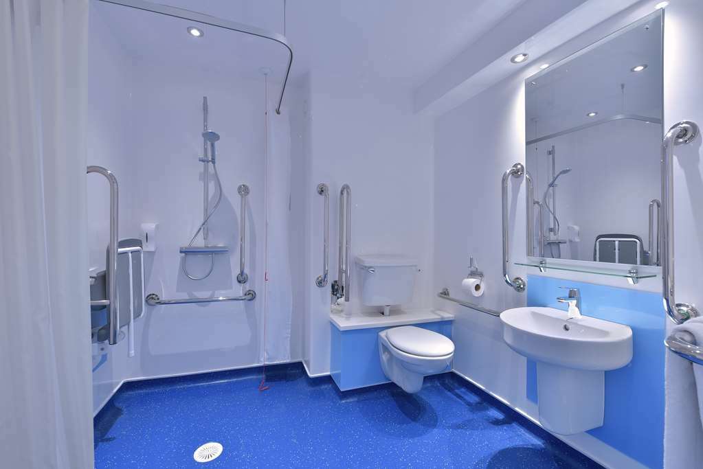 Travelodge Northwich Lostock Gralam 部屋 写真